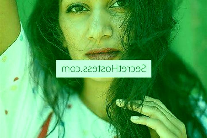 Layla, 35, a black green-eyed indian companion based in Aurea. Offering Party Girl, Prostate Massage, Tantra. Available for incall and outcall, day and eveni...