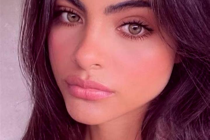 Layla, 35, a black hazel-eyed caucasian companion based in Mitterberg. Offering Erotic Massage, Tantra, Couples, Prostate Massage, 69. Available for incall a...