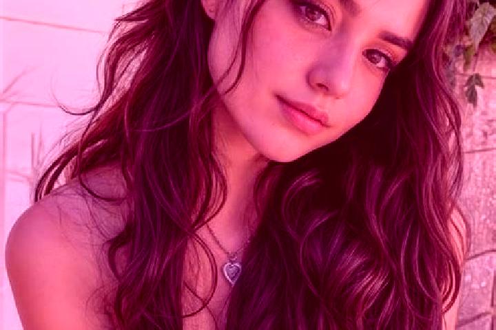 Layla, 35, a chestnut hazel-eyed european companion based in Someshwar. Offering Couples, GFE, Overnight, Fetish. Available for incall and outcall, day and e...