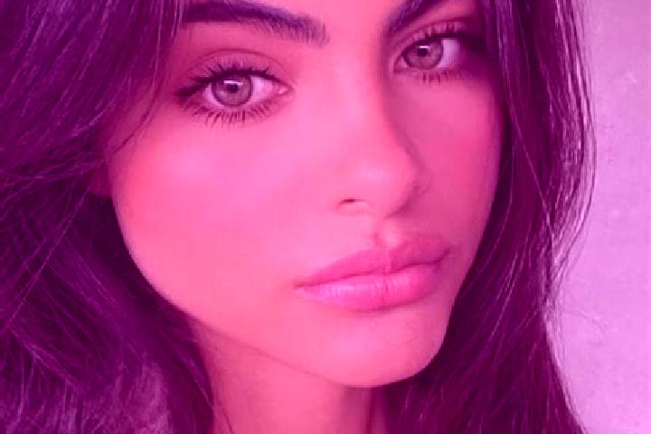 Layla, 35, a red dark-eyed indian companion based in Haj Kaddour. Offering CIM, 69, Travel Companion. Available for incall and outcall, overnight bookings av...