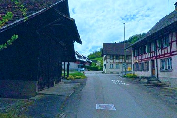 Layla, 35 — Escort in Weiach / Weiach (Dorfkern), Switzerland