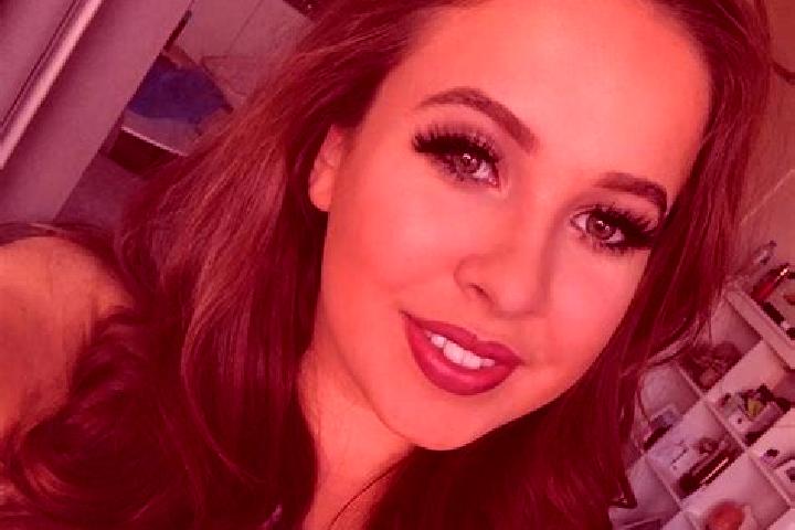 Layla, 36, a blonde brown-eyed ebony companion based in Luokeng. Offering Overnight, CIM, Fetish, Couples, Deep French Kissing. Available for incall and outc...