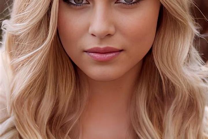 Layla, 36, a blonde green-eyed caribbean companion based in Prejmer. Offering Overnight, Deep French Kissing, A-Level, CIM, Domination. Available for incall ...