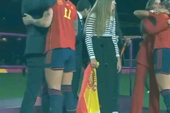 Layla, 36 — Escort in Parada de Rubiales, Spain