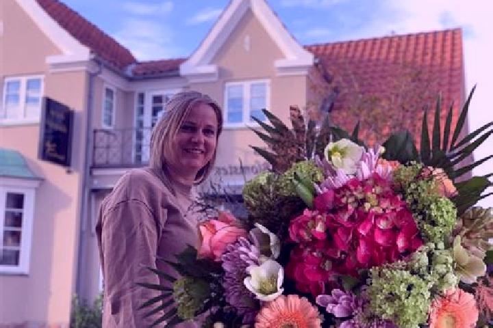 Layla, 36 — Escort in Vestbjerg, Denmark