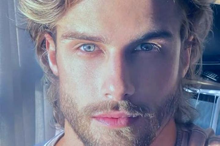 Layla, 37, a dark blonde blue-eyed caribbean companion based in Colonia el Renacimiento. Offering Girlfriend Experience, GFE, Couples, Roleplay. Available fo...