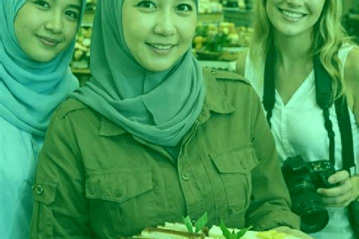 Layla, 37 — Escort in Banjar Selat, Indonesia