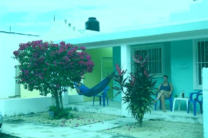 Layla, 37 — Escort in Ciudad Chemuyil, Mexico