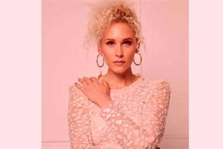 Layla, 37 — Escort in Kippenheim, Germany