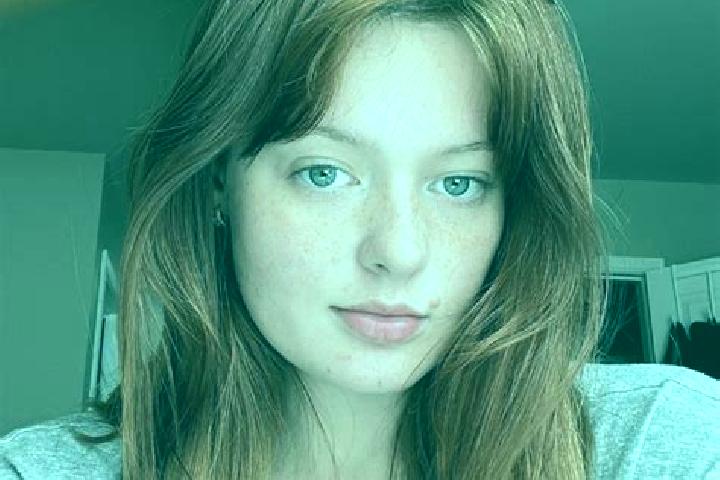 Layla, 38, a auburn grey-eyed mixed companion based in Xuanhuadian. Offering OWO, Party Girl, GFE. Available for incall and outcall, overnight bookings avail...