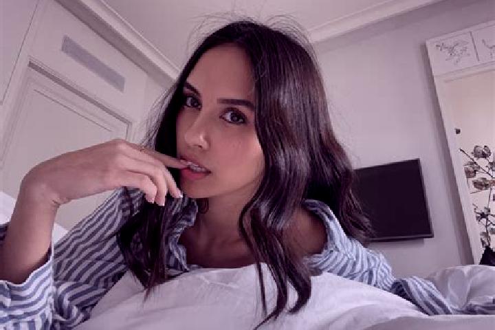 Layla, 38, a brunette amber-eyed latina companion based in Egiztobe. Offering OWO, Couples, Travel Companion, Girlfriend Experience. Available for incall and...