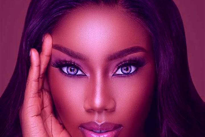 Layla, 38, a chestnut blue-eyed ebony companion based in Vadastrita. Offering Tantra, Prostate Massage, Dinner Date. Available for incall and outcall, day an...