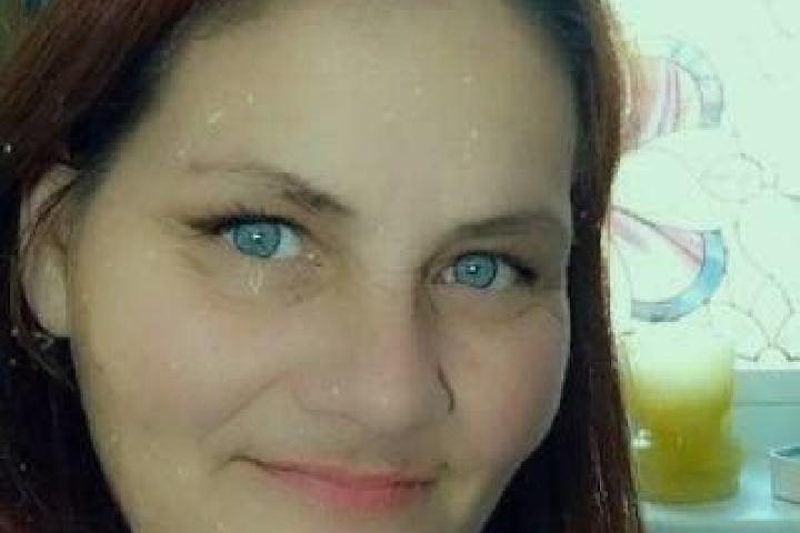 Layla, 38, a red dark-eyed european companion based in Rezaabad-e Sufian. Offering Couples, GFE, Domination, CIM. Available for incall and outcall, day and e...