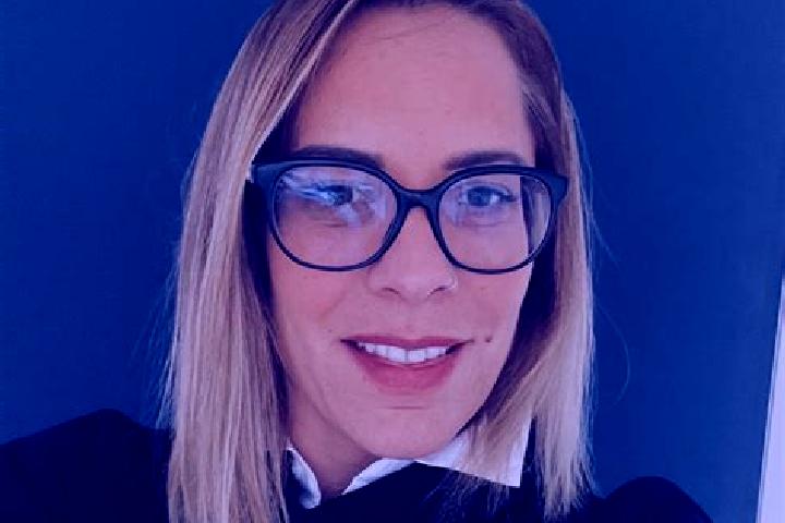 Layla, 38 — Escort in Chateaurenard, France