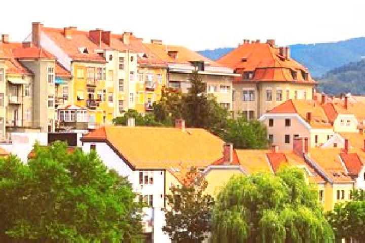 Layla, 38 — Escort in Kasaze, Slovenia