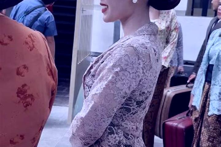 Layla, 38 — Escort in Pandanwangi, Indonesia