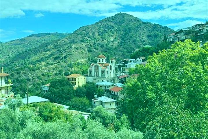 Layla, 38 — Escort in Troodos, Cyprus