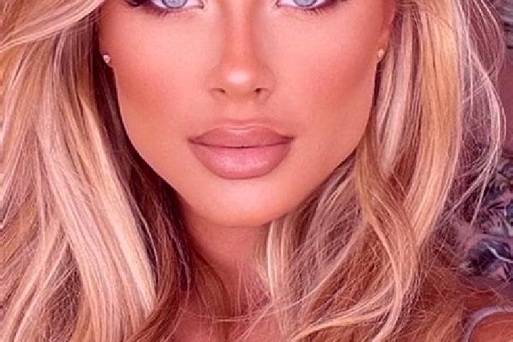 Layla, 39, a blonde blue-eyed latina companion based in Tabalah. Offering Couples, Tantra, Girlfriend Experience, Party Girl. Available for incall and outcal...