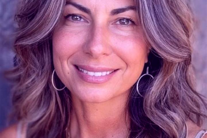Layla, 39, a brunette grey-eyed middle eastern companion based in Xuelin. Offering Travel Companion, Prostate Massage, GFE. Available for incall and outcall,...