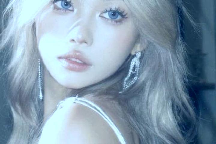 Layla, 39, a dark blonde blue-eyed asian companion based in Temple City. Offering A-Level, Couples, BDSM, GFE, Erotic Massage. Available for incall and outca...