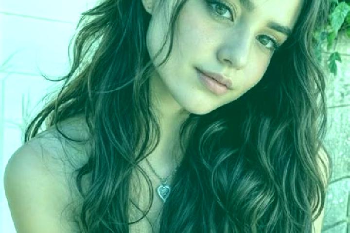 Lillian, 20, a brunette hazel-eyed caribbean companion based in Eagleton Village. Offering Girlfriend Experience, Duos, BDSM. Available for incall and outcal...