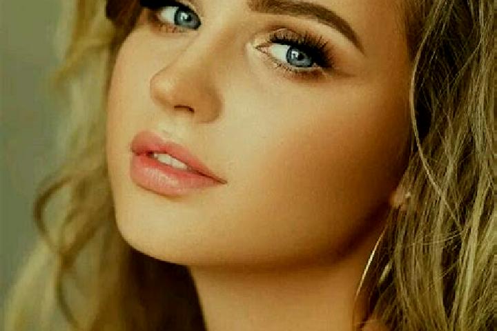 Lillian, 20, a dark blonde blue-eyed caribbean companion based in Sekupang. Offering OWO, GFE, Prostate Massage. Available for incall and outcall, day and ev...