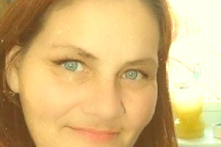 Lillian, 20, a red grey-eyed mixed companion based in Bulucan. Offering Dinner Date, Prostate Massage, Domination, Roleplay. Available for incall and outcall...