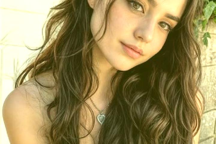 Lillian, 20, a red hazel-eyed latina companion based in Arangelovac. Offering Party Girl, A-Level, Travel Companion, 69, CIM. Available for incall and outcal...