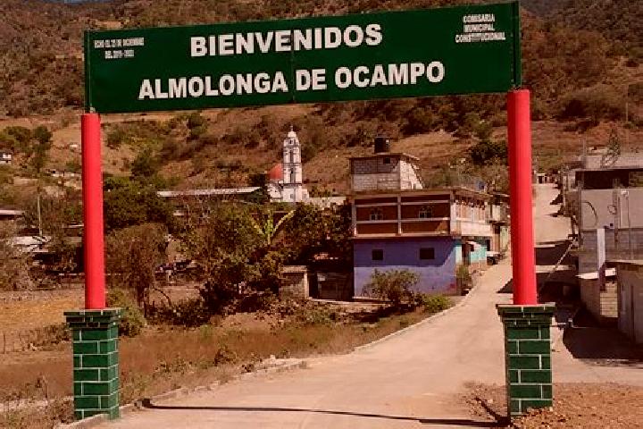 Lillian, 20 — Escort in Almolonga de Ocampo (Almolonga), Mexico