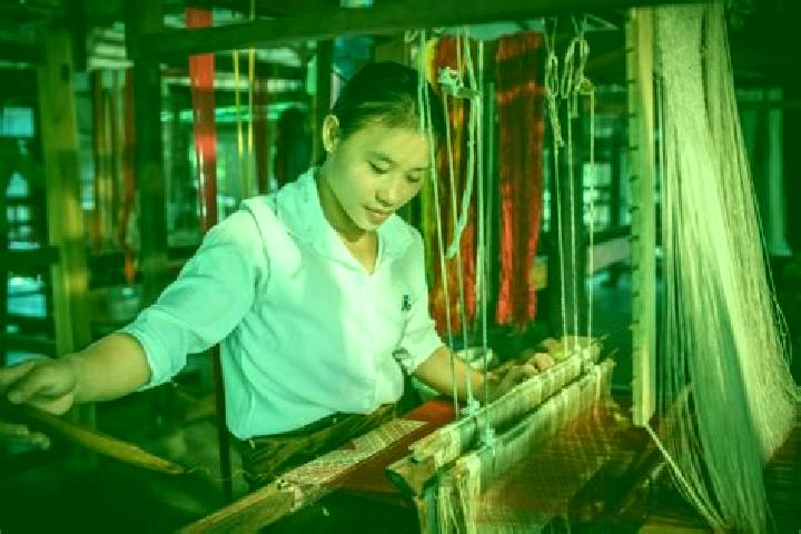 Lillian, 20 — Escort in Ban Thakho, Laos