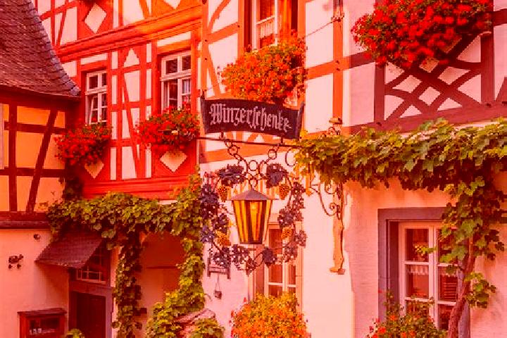 Lillian, 20 — Escort in Bosingen, Germany