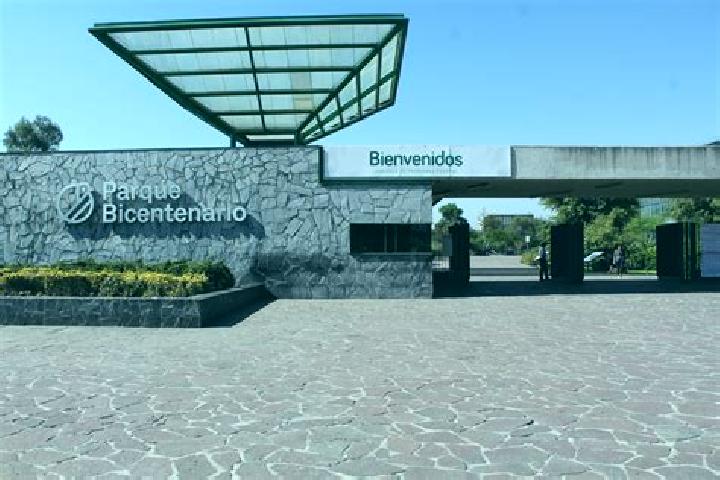 Lillian, 20 — Escort in El Centenario, Mexico