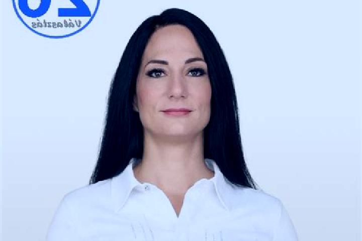 Lillian, 20 — Escort in Encsencs, Hungary