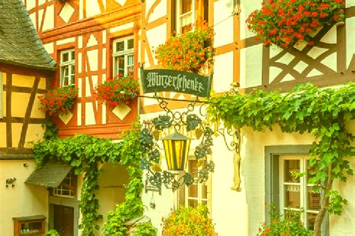 Lillian, 20 — Escort in Niedergorsdorf, Germany