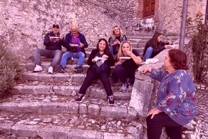 Lillian, 20 — Escort in Rocca di Botte, Italy