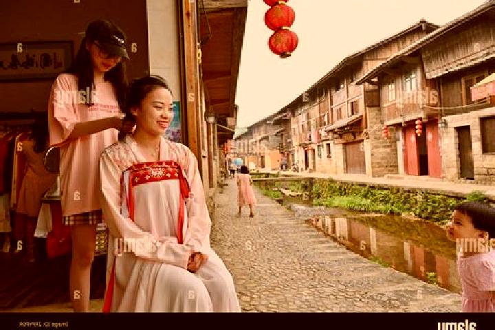 Lillian, 20 — Escort in Zhouning, China