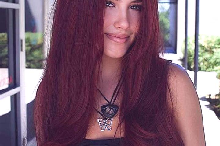 Lillian, 21, a auburn dark-eyed caucasian companion based in Heerlen. Offering Duos, Tantra, Striptease. Available for incall and outcall, overnight bookings...