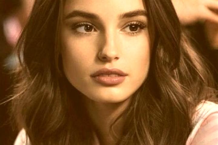 Lillian, 21, a brunette brown-eyed slavic companion based in Guitou. Offering GFE, Fetish, Couples, Duos. Available for incall and outcall, overnight booking...