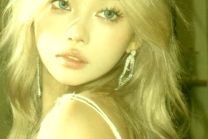 Lillian, 21, a dark blonde blue-eyed asian companion based in Dahoua. Offering Party Girl, Roleplay, OWO, Travel Companion. Available for incall and outcall,...