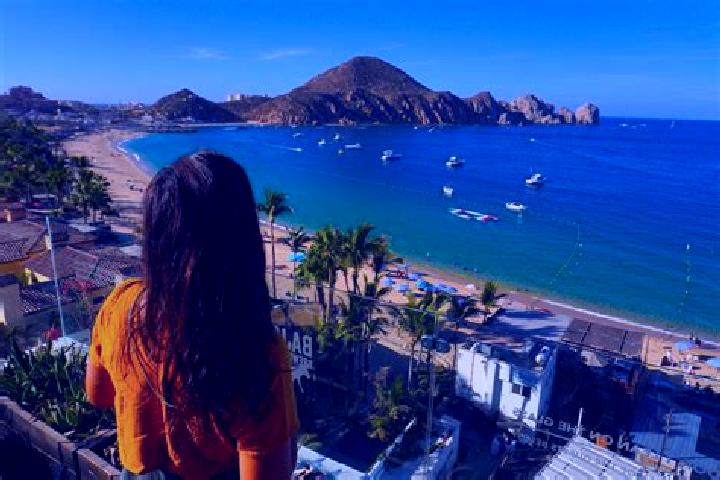 Lillian, 21, a dark blonde dark-eyed ebony companion based in Cabo San Lucas. Offering CIM, Dinner Date, Massage. Available for incall and outcall, day and e...