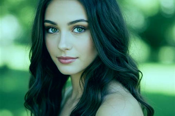 Lillian, 21, a dark blonde hazel-eyed european companion based in Xiaba. Offering Party Girl, Domination, Dinner Date, Girlfriend Experience, Duos. Available...