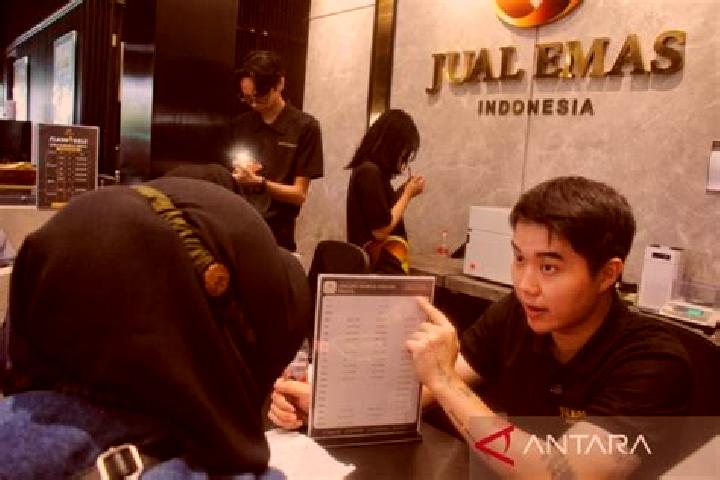 Lillian, 21 — Escort in Oro, Indonesia