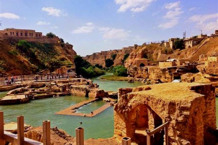 Lillian, 21 — Escort in Qal eh-ye Hoseyniyeh, Iran
