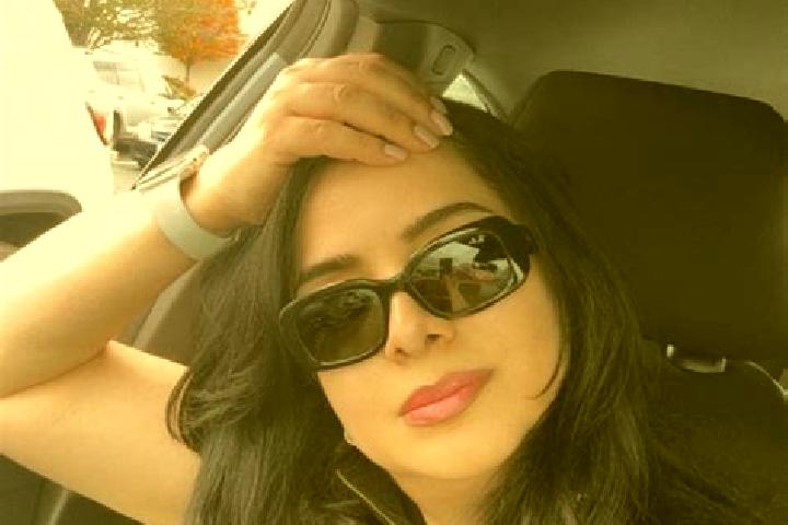 Lillian, 21 — Escort in Zarrin Kola-ye Pa in, Iran
