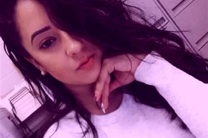 Lillian, 22, a black grey-eyed middle eastern companion based in Macandrew Bay. Offering Fetish, GFE. Available for incall and outcall, day and evening dates.