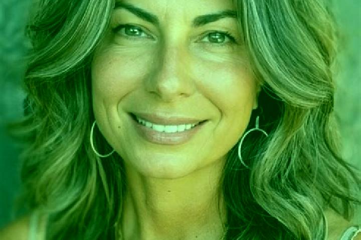 Lillian, 22, a brunette grey-eyed middle eastern companion based in Dolores Enyege. Offering Domination, Erotic Massage, GFE, BDSM. Available for incall and ...