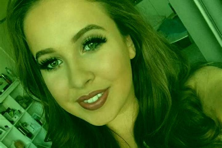 Lillian, 22, a dark blonde brown-eyed mediterranean companion based in Strunkovice nad Blanici. Offering A-Level, OWO, Domination, Deep French Kissing. Avail...