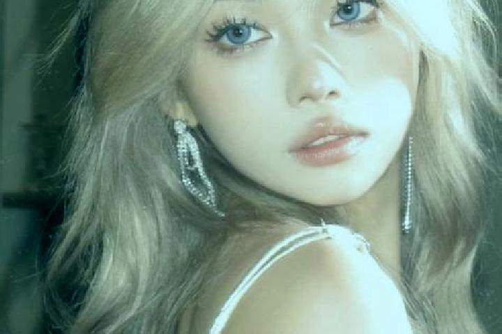 Lillian, 22, a platinum blonde dark-eyed asian companion based in Valdottavo. Offering Girlfriend Experience, A-Level, 69, Domination. Available for incall a...