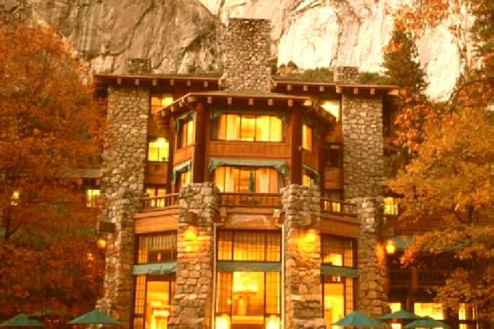 Lillian, 22 — Escort in Ahwahnee, United States