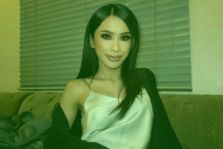 Lillian, 22 — Escort in Cherra, India